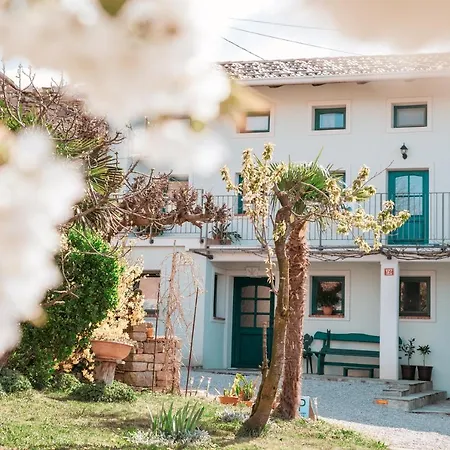 Mulberry House Sempas