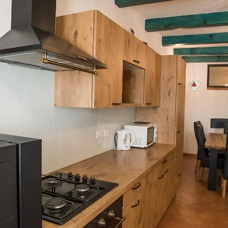 Apartment Mulberry House