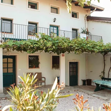 Mulberry House Sempas