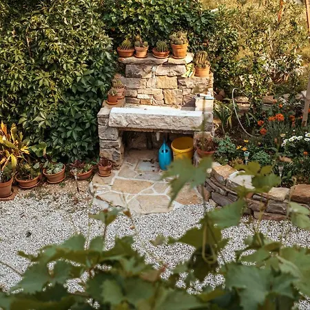 Apartman Mulberry House Sempas