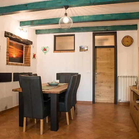 Apartment Mulberry House *