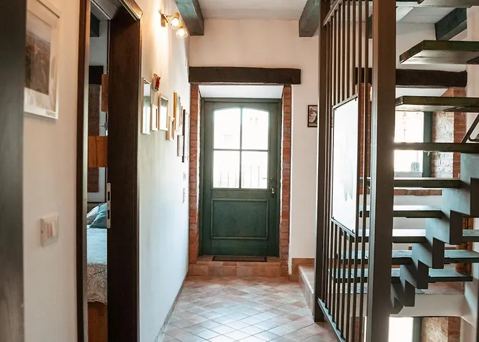 Daire Mulberry House *