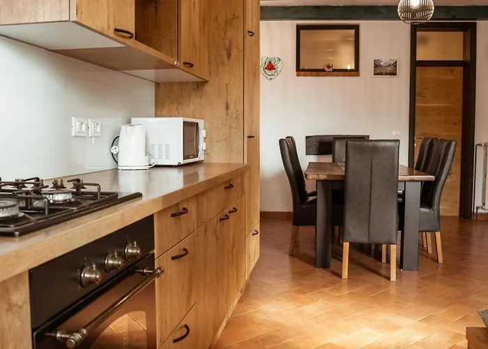 Daire Mulberry House Sempas