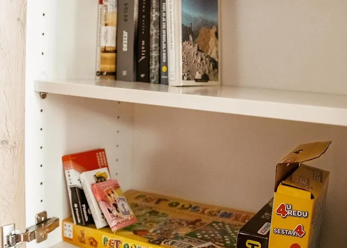 Daire Mulberry House