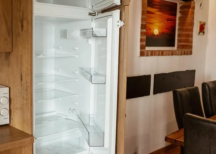 Mulberry House * Sempas